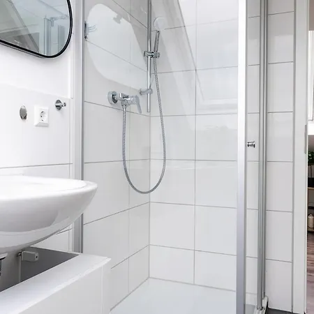 G Living Klingenberger153 Dg And Work هايلبرون